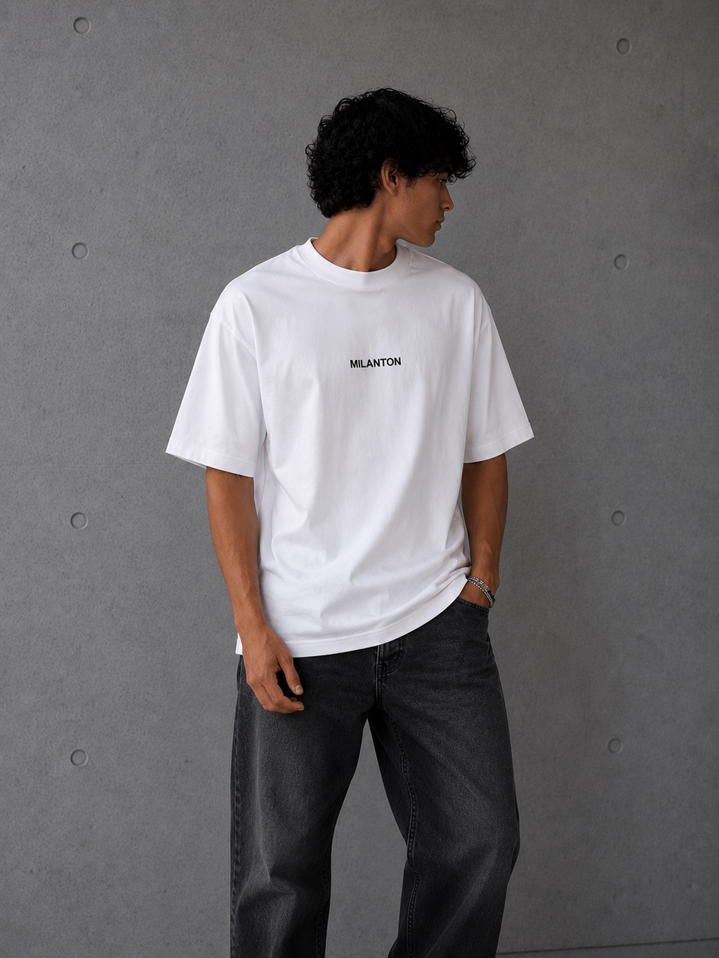 T-shirt ''FIRST'' White